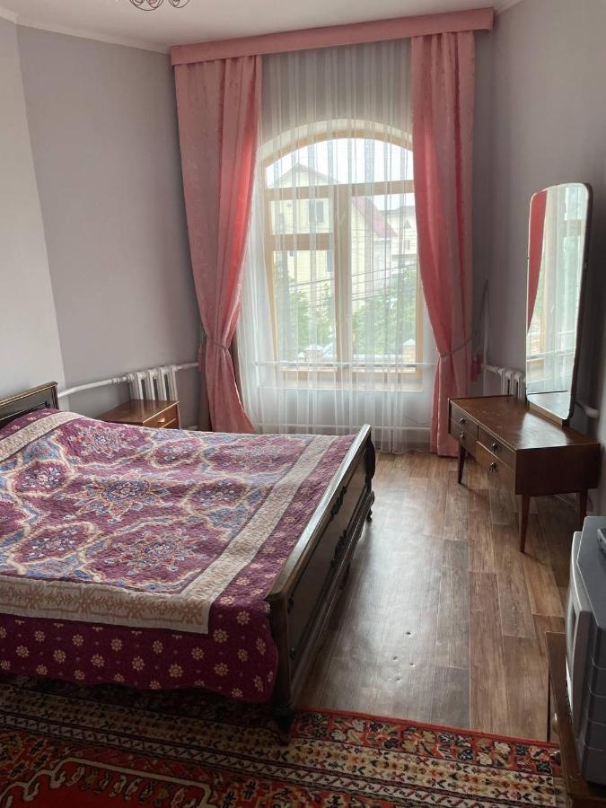 Guest House Visit Чолпон-Ата Екстериор снимка