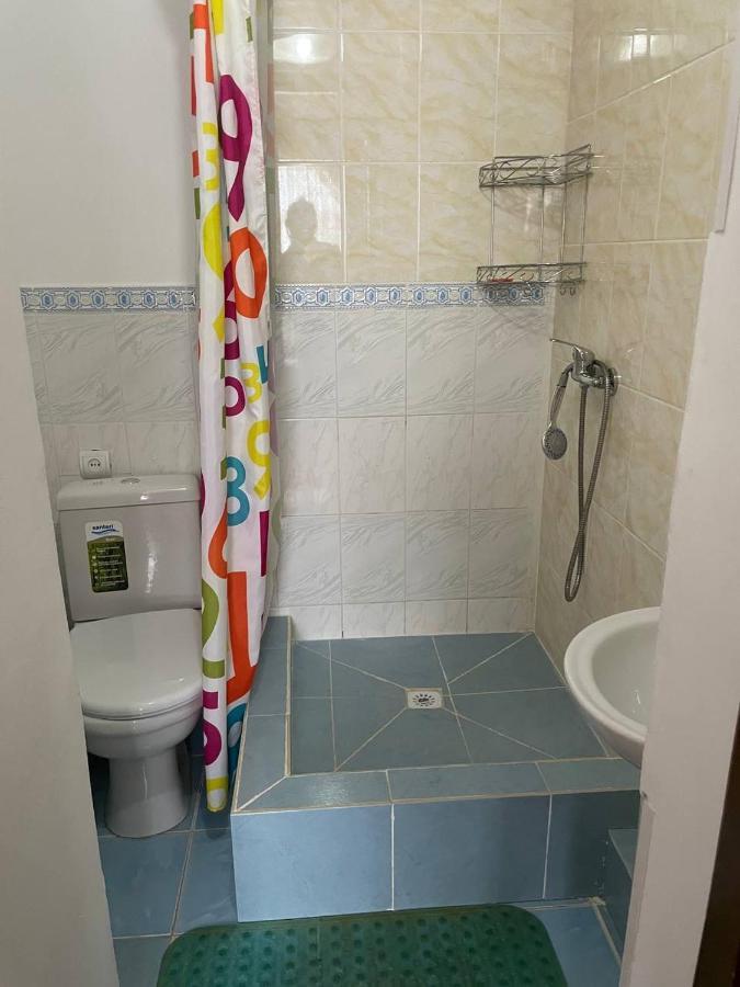 Guest House Visit Чолпон-Ата Екстериор снимка