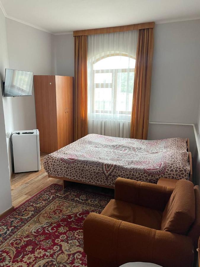 Guest House Visit Чолпон-Ата Екстериор снимка
